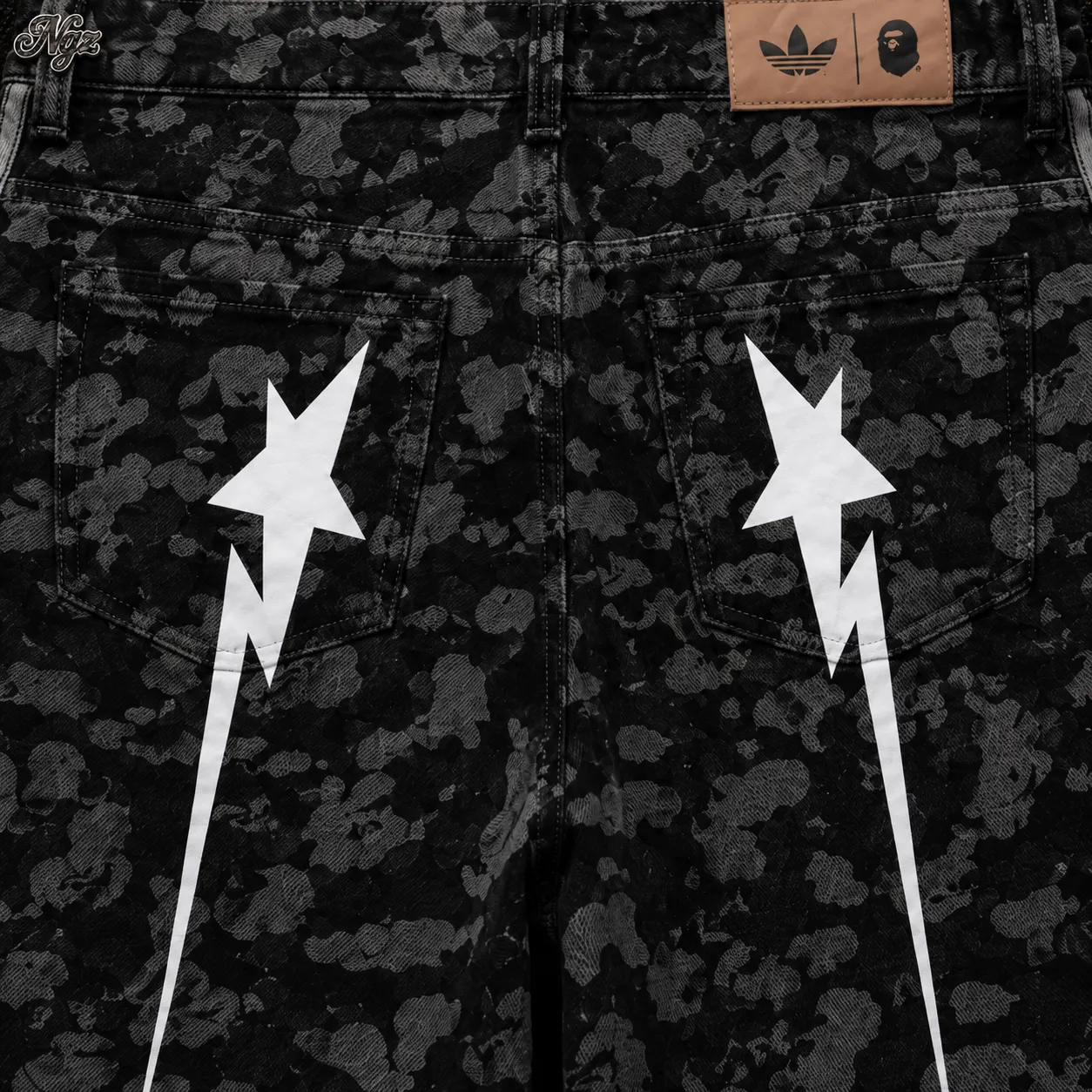 Bermuda BAPE x Adidas — pantalone streetwear original, detalle de etiqueta