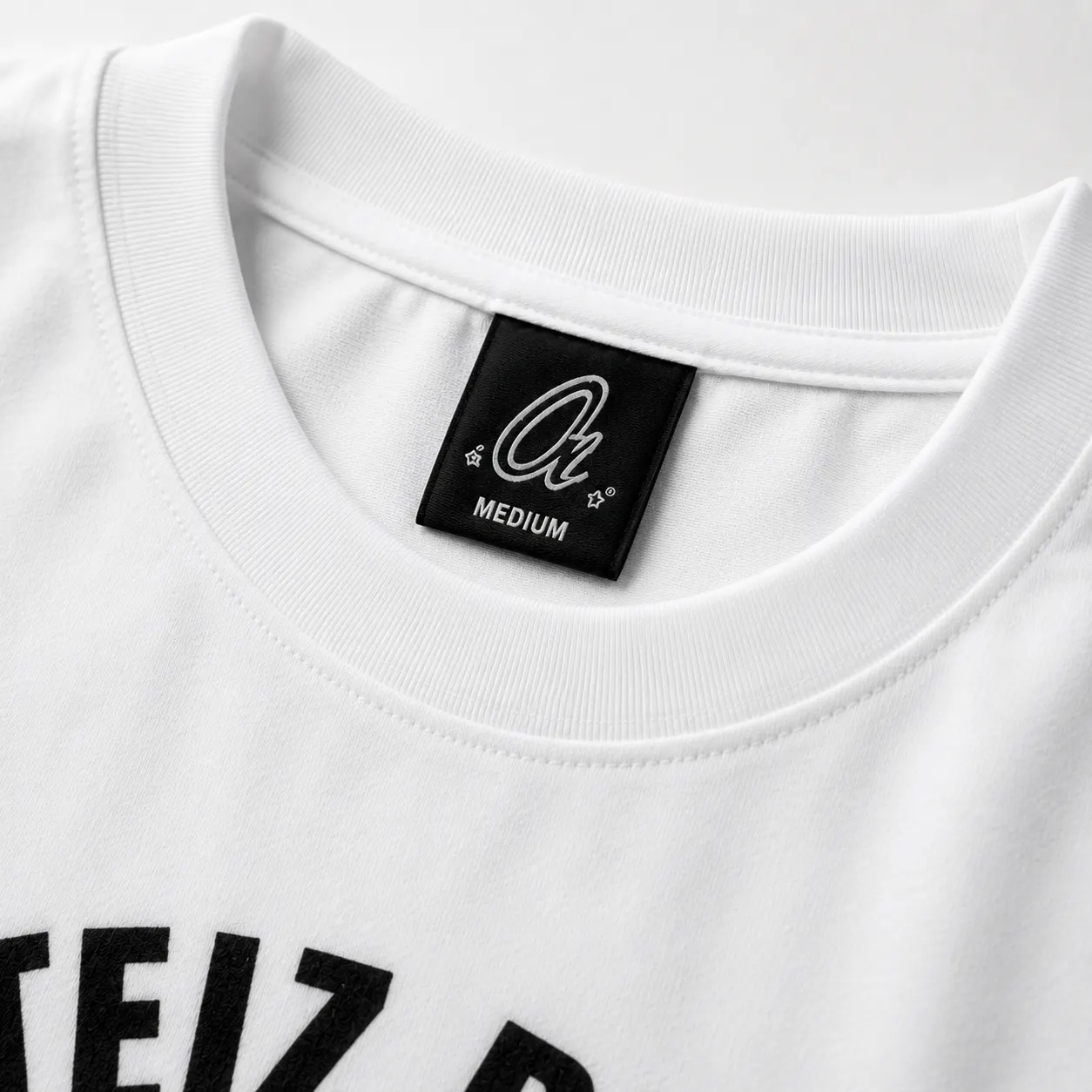Corteiz Regne Sur Le Monde Tee White — remera streetwear original, vista trasera