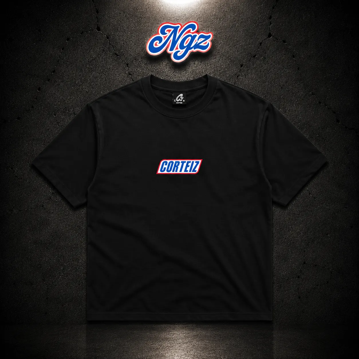 Corteiz Snickers Tee Black — remera streetwear original, vista frontal