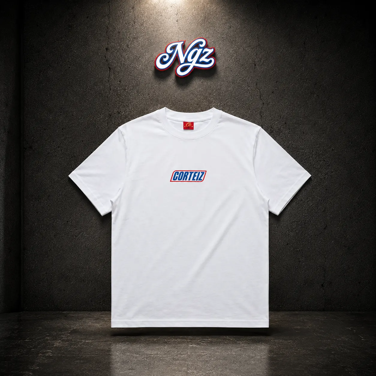 Corteiz Snickers Tee White — remera streetwear original, vista frontal