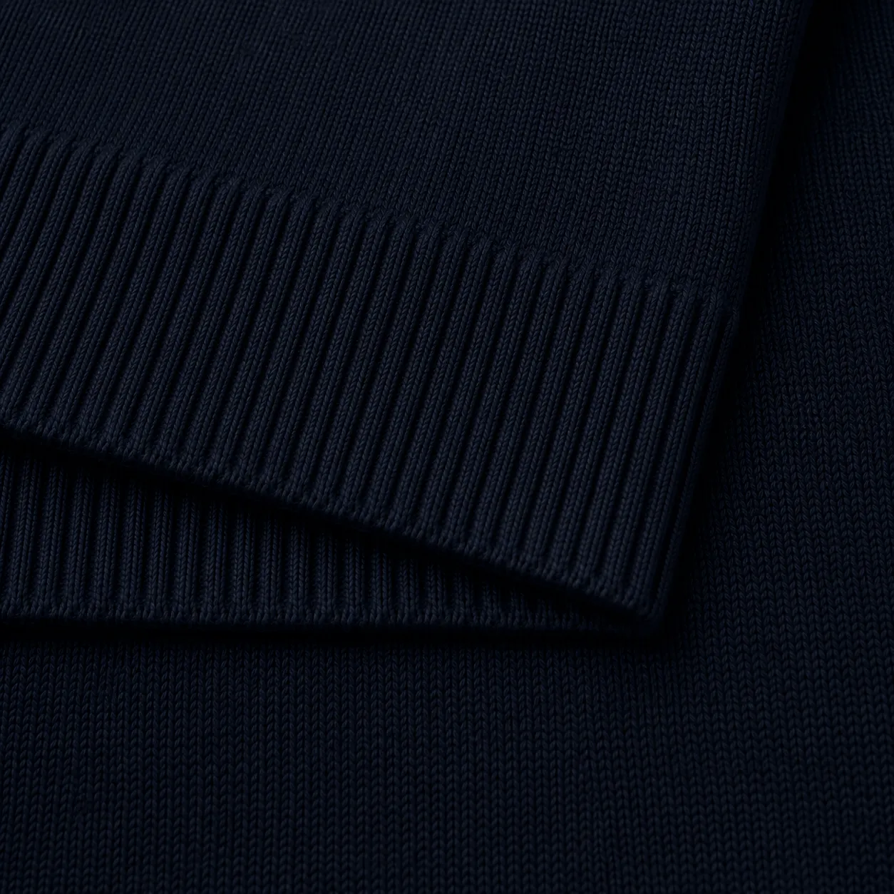 Eme Studios Master Navy Knit Sweater — buzo streetwear original, vista lateral