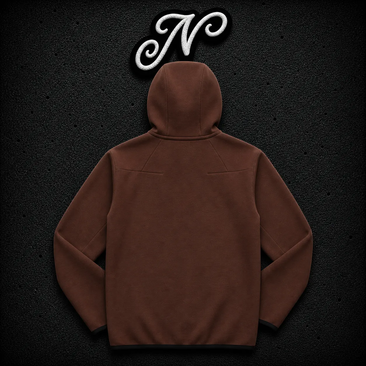 Hoodie Nike Tech Brown — buzo streetwear original, vista trasera