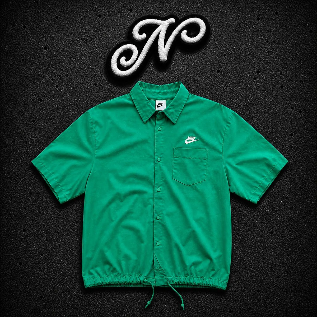Nike Club Short-Sleeve Oxford — buzo streetwear original, vista frontal