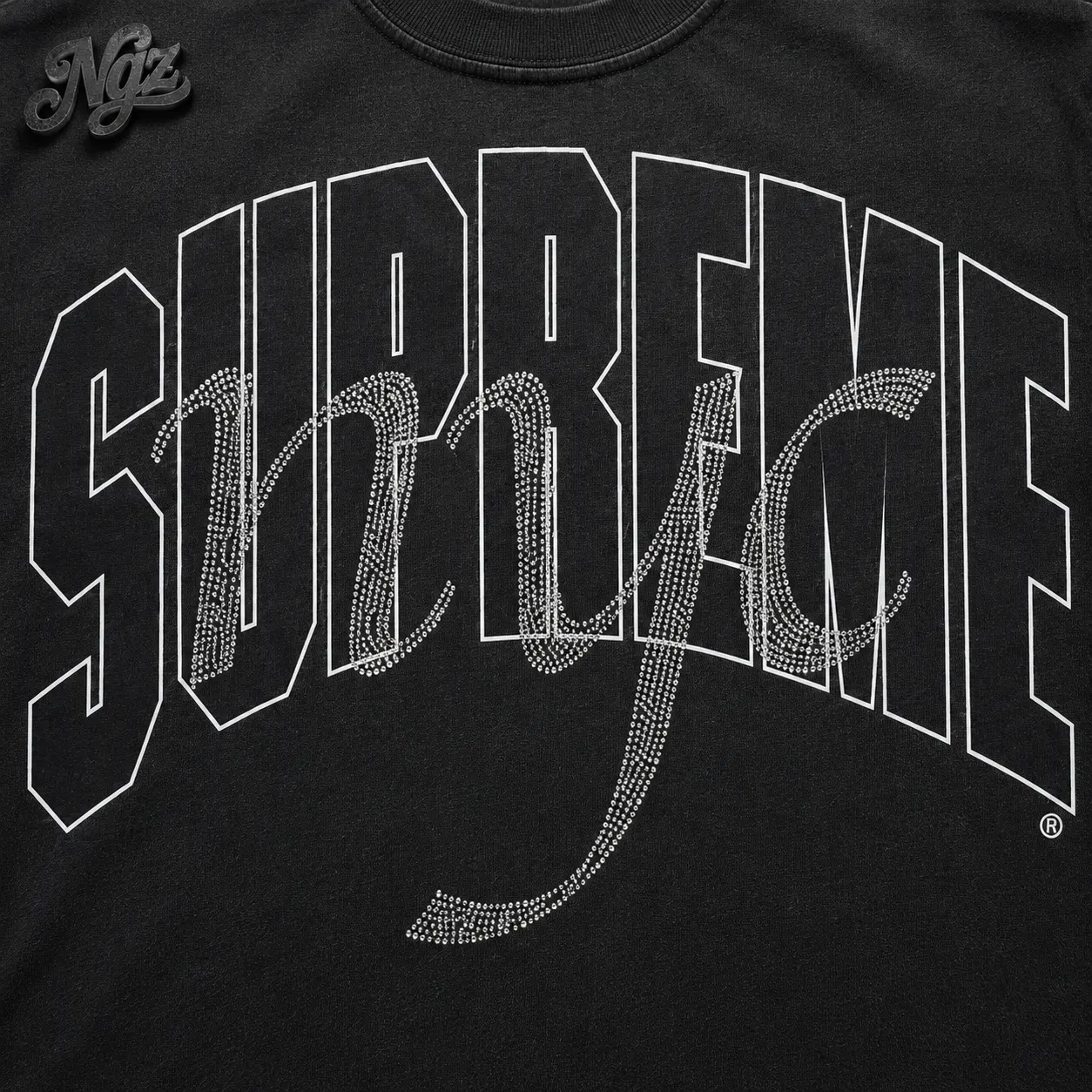Supreme Rhinestone Script Black — remera streetwear original, vista trasera