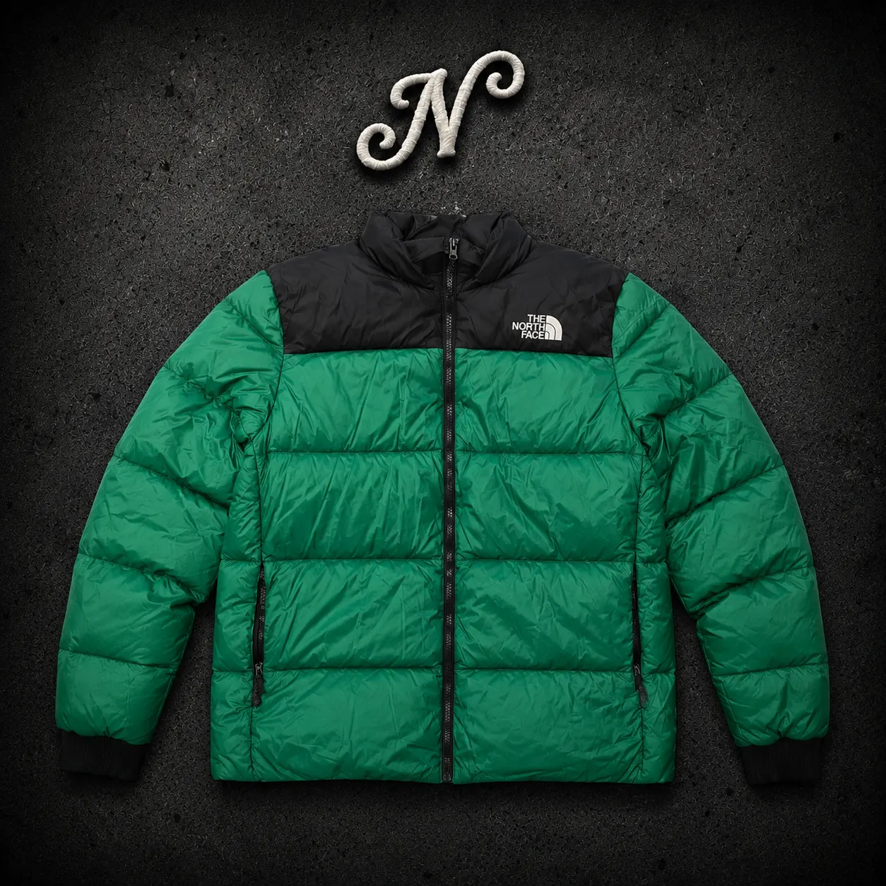 The North Face  1996 Retro Nuptse Jacket — campera streetwear original, vista frontal