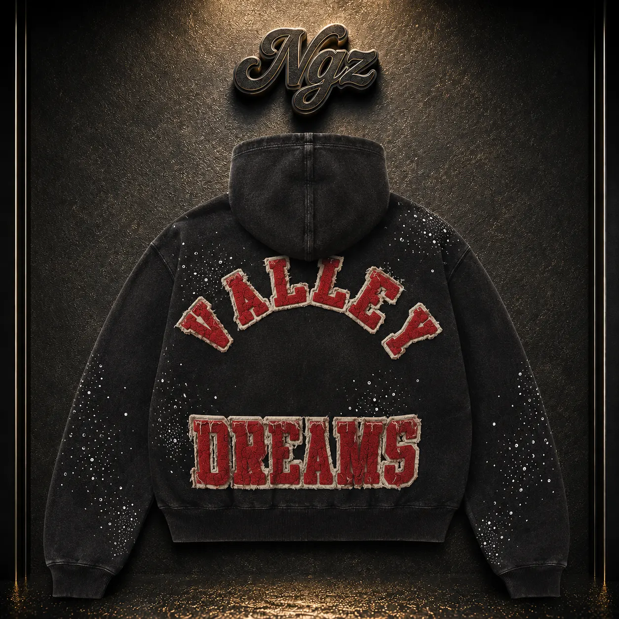 Vale Forever "Pluto Clustered" Valley — buzo streetwear original, vista trasera